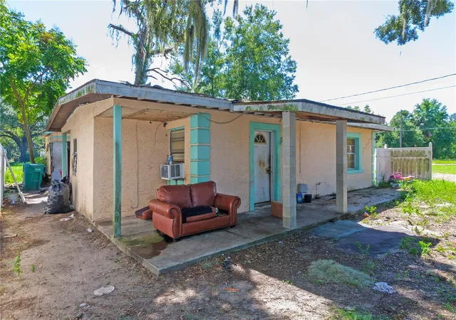 Photo 1 of Single family home for sale at 605 Danvers St, Eustis, FL 32726 | MLS# V4951305 | Listing updated on 2026-09-16