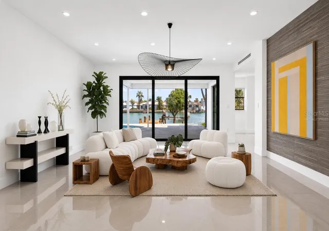 Photo 3 of Single family home for sale at 319 Midway Is, Clearwater Beach, FL 33767 | MLS# O6442148 | Listing updated on 2026-10-09