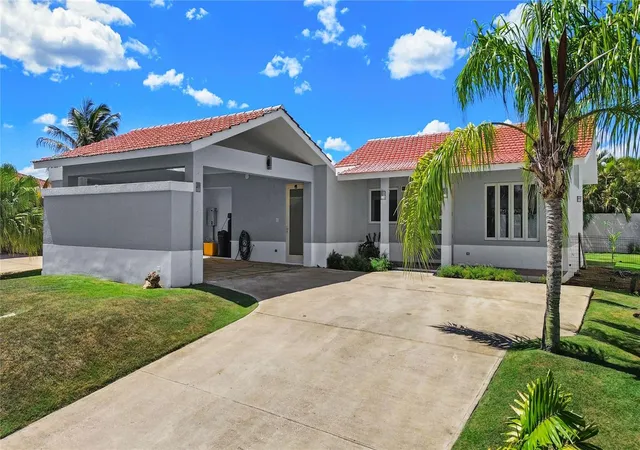 Photo 1 of Single family home for sale at 272 Camino De Guayacan, Dorado, PR 00646 | MLS# PR9124208 | Listing updated on 2026-09-17