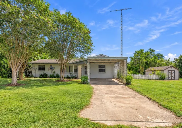 Photo 1 of Single family home for sale at 13463 Se 39th Court, Belleview, FL 34420 | MLS# TB8548996 | Listing updated on 2026-09-24