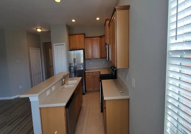 Photo 3 of Single family home for sale at 1739 Bonita Blf Ct, Ruskin, FL 33570 | MLS# TB8548998 | Listing updated on 2026-09-17