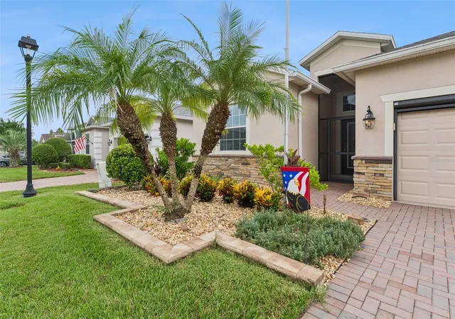 Photo 2 of Single family home for sale at 3541 Raleigh Dr, Winter Haven, FL 33884 | MLS# P4939900 | Listing updated on 2026-09-18