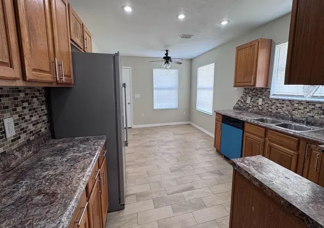 Photo 3 of Single family home for sale at 16165 Redington St, Brooksville, FL 34604 | MLS# W7889558 | Listing updated on 2026-09-17