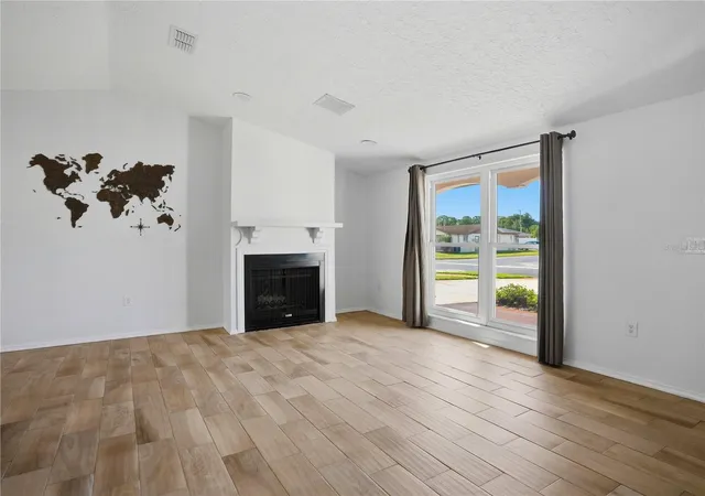 Photo 3 of Single family home for sale at 6743 Larchmont Ave, New Port Richey, FL 34653 | MLS# TB8549006 | Listing updated on 2026-10-22