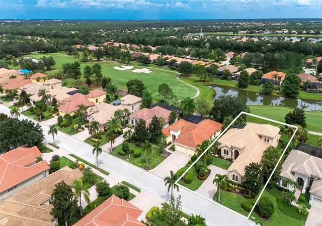 Photo 3 of Single family home for sale at 7501 Mizner Reserve Ct, Lakewood Ranch, FL 34202 | MLS# A4706245 | Listing updated on 2026-09-29