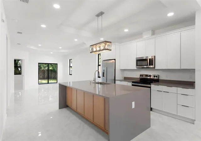 Photo 3 of Single family home for sale at 8522 N Ashley St, Tampa, FL 33604 | MLS# TB8549016 | Listing updated on 2026-10-04