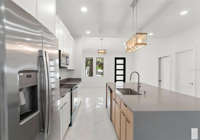 Photo 4 of Single family home for sale at 8522 N Ashley St, Tampa, FL 33604 | MLS# TB8549016 | Listing updated on 2026-10-04