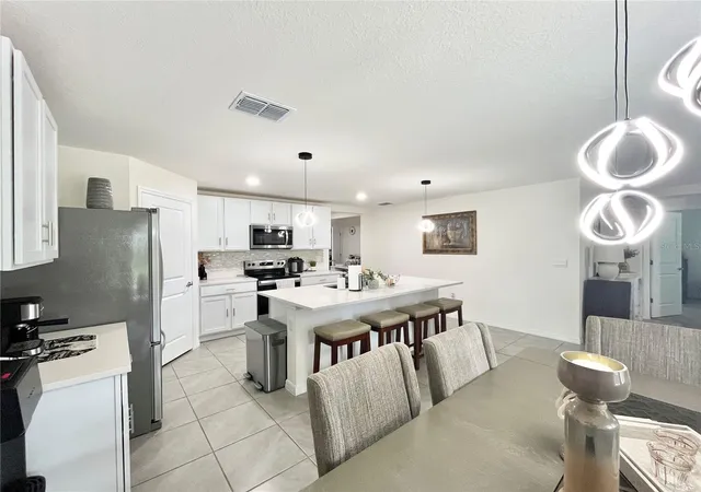 Photo 4 of Single family home for sale at 2874 SW 165th Street Rd, Ocala, FL 34473 | MLS# OM732340 | Listing updated on 2026-10-01