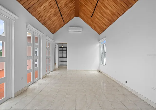 Photo 2 of Condo for sale at 1223 Wilson Ave #401, San Juan, PR 00907 | MLS# PR9124209 | Listing updated on 2026-10-05