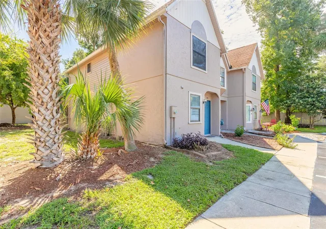 Photo 3 of Townhouse for sale at 3960 Oak Trl Run #1603, Daytona Beach, FL 32127 | MLS# V4951307 | Listing updated on 2026-09-16
