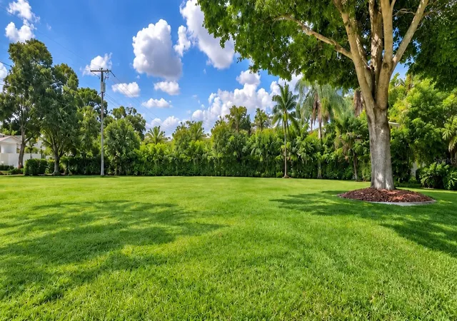 Land for sale at 5002 W Juno St, TAMPA, FL 33629 | MLS# TB8549033