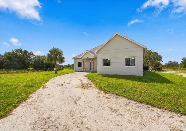 Photo 3 of Single family home for sale at 15306 NW 270th Street, Okeechobee, FL 34972 | MLS# K4903793 | Listing updated on 2026-09-17