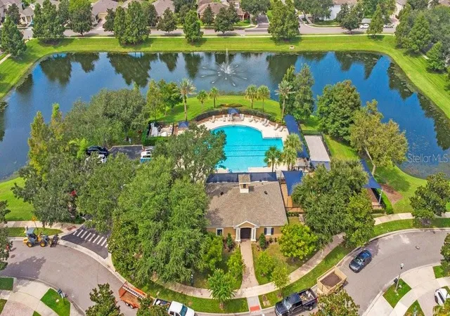 Photo 2 of Single family home for sale at 13324 Jervey St, Windermere, FL 34786 | MLS# O6442193 | Listing updated on 2026-09-22