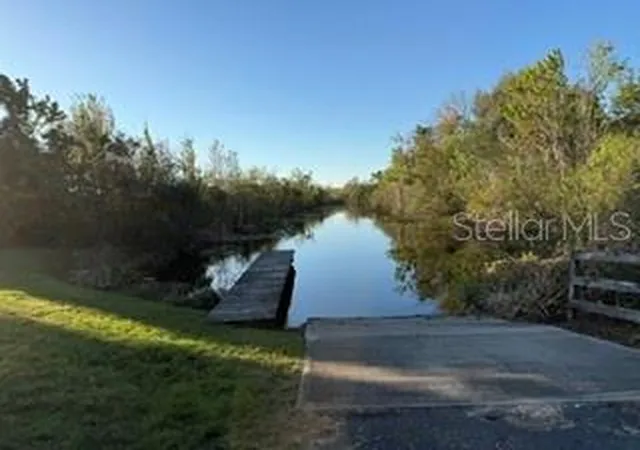 Photo 4 of Single family home for sale at 322 N Shadowbay Blvd, Longwood, FL 32779 | MLS# O6442197 | Listing updated on 2026-10-03