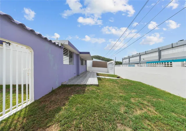 Photo 3 of Sale Pending at Urb Monte Brisas 3 Calle 104 J, Fajardo, PR 00738 | MLS# PR9124214 | Listing updated on 2026-09-23