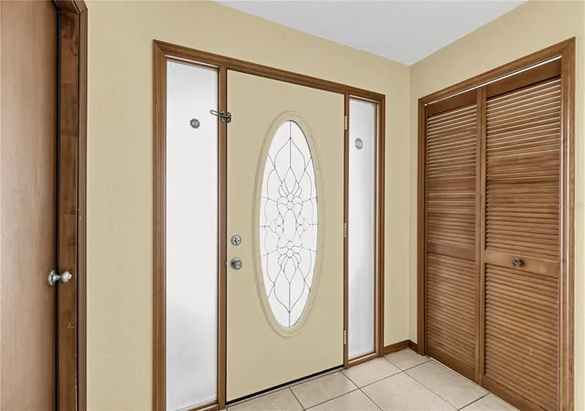 Photo 3 of Sale Pending at 7488 Allen Dr, Weeki Wachee, FL 34613 | MLS# O6442202 | Listing updated on 2026-09-29