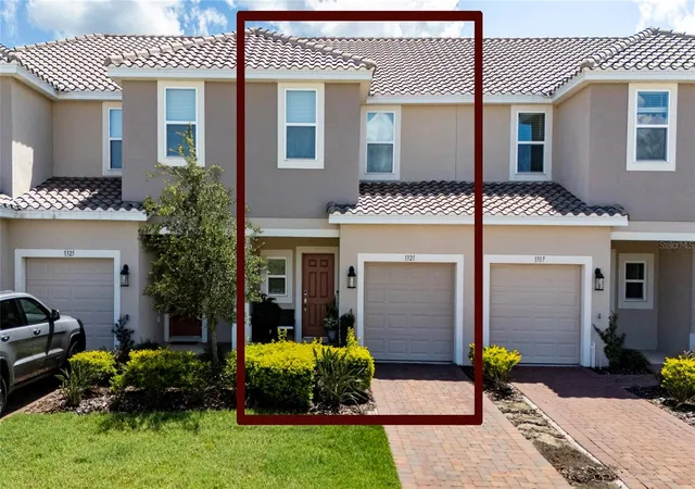 Photo 1 of Townhouse for sale at 1321 Anchor Bnd Way, Kissimmee, FL 34746 | MLS# S5157669 | Listing updated on 2026-09-17