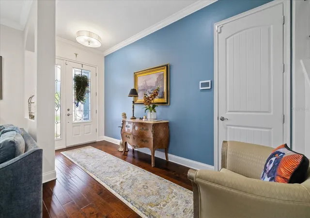 Photo 3 of Single family home for sale at 2712 W Gray St, Tampa, FL 33609 | MLS# TB8549047 | Listing updated on 2026-10-06