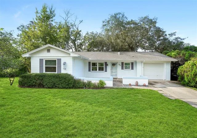 Photo 2 of Single family home for sale at 477 Sardina St, Saint Augustine, FL 32086 | MLS# FC321492 | Listing updated on 2026-09-17