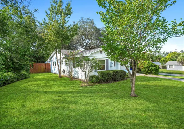 Photo 3 of Single family home for sale at 477 Sardina St, Saint Augustine, FL 32086 | MLS# FC321492 | Listing updated on 2026-09-17