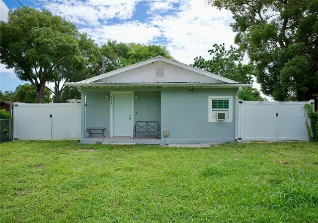Photo 1 of Single family home for sale at 793 Eldridge St, Orlando, FL 32803 | MLS# S5157679 | Listing updated on 2026-10-03