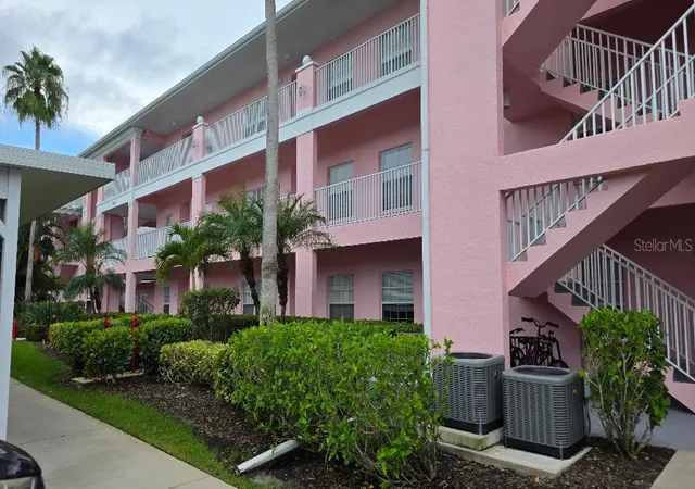 Condo for sale at 2061 Willow Hammock Cir #107, Punta Gorda, FL 33983 | MLS# C7530790