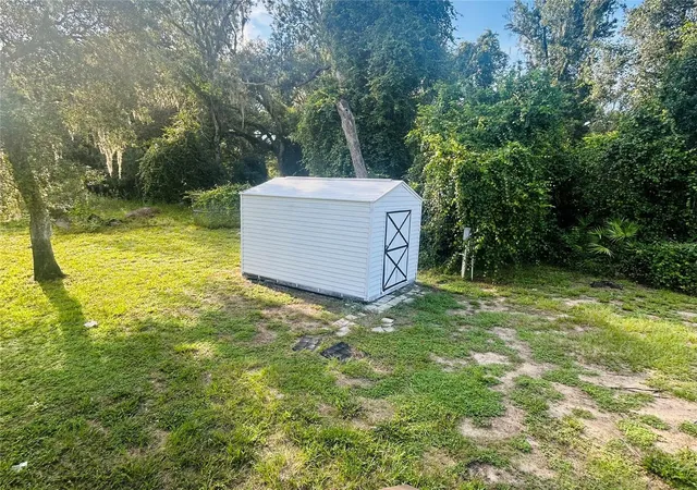 Photo 1 of Manufactured home for sale at 32350 Marchmont Cir, Dade City, FL 33523 | MLS# TB8549077 | Listing updated on 2026-10-05