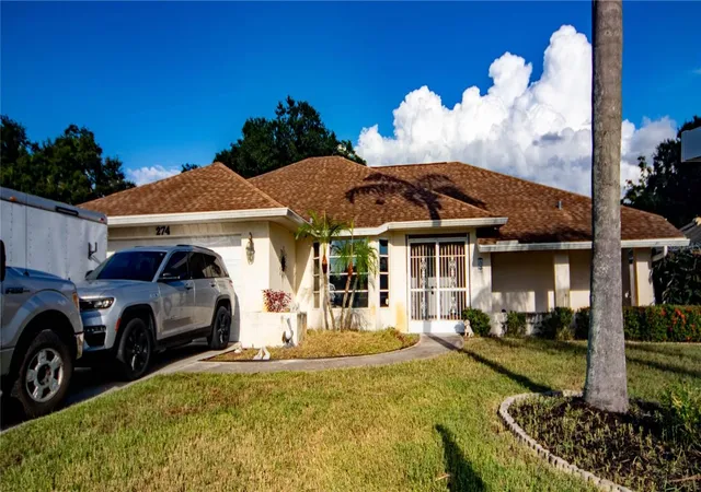 Single family home for sale at 274 Lorraine Ave, VENICE, FL 34293 | MLS# N6145789