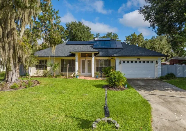 Photo 1 of Single family home for sale at 1559 Skyline Dr, Kissimmee, FL 34744 | MLS# O6442242 | Listing updated on 2026-10-27