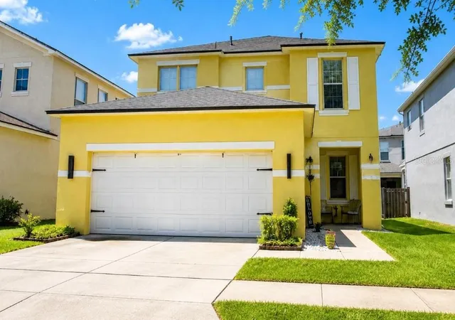 Photo 1 of Single family home for sale at 12135 Fox Bloom Ave, Gibsonton, FL 33534 | MLS# TB8549084 | Listing updated on 2026-09-24