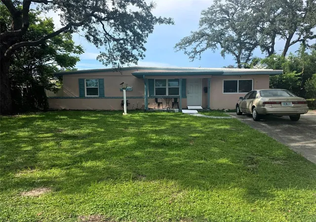 Photo 1 of Single family home for sale at 4619 28th Avenue N, Saint Petersburg, FL 33713 | MLS# TB8549090 | Listing updated on 2026-09-30