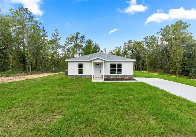 Photo 1 of Single family home for sale at 1570 Ne 152nd Court, Williston, FL 32696 | MLS# OM732350 | Listing updated on 2026-09-17