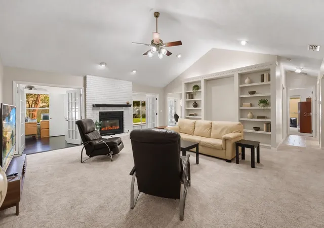 Photo 4 of Single family home for sale at 4901 Petra Ct, Winter Springs, FL 32708 | MLS# O6442247 | Listing updated on 2026-10-02