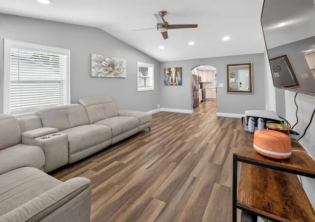 Photo 4 of Single family home for sale at 9218 W Robson St, Tampa, FL 33615 | MLS# TB8549097 | Listing updated on 2026-09-26