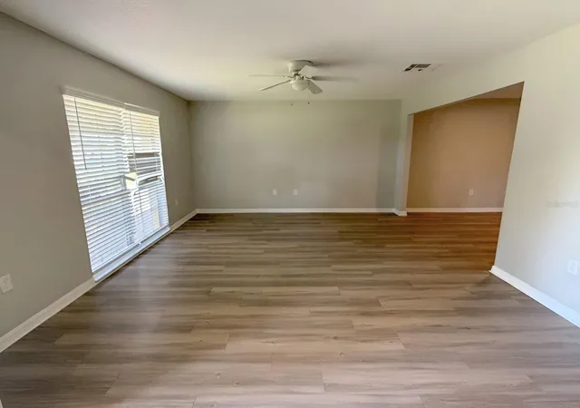 Photo 1 of Single family home for sale at 3501 Calgary Ln, Mount Dora, FL 32757 | MLS# O6442257 | Listing updated on 2026-10-07