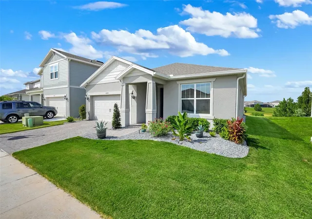 Photo 2 of Single family home for sale at 4540 Gliding Wave St, Winter Garden, FL 34787 | MLS# O6442258 | Listing updated on 2026-10-09