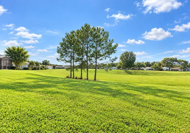 Photo 3 of Single family home for sale at 9154 Sw 91st Court Rd, Ocala, FL 34481 | MLS# OM732351 | Listing updated on 2026-09-22