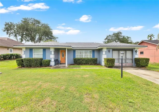 Photo 1 of Single family home for sale at 1922 Vienna Ave, Deltona, FL 32725 | MLS# V4951310 | Listing updated on 2026-09-26