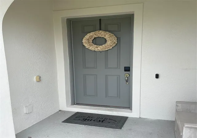 Photo 1 of Townhouse for sale at 390 Captiva Dr, Davenport, FL 33896 | MLS# TB8549109 | Listing updated on 2026-09-19