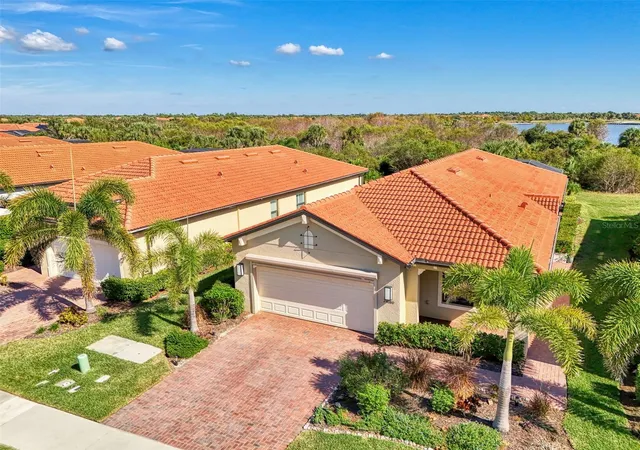 Photo 4 of Single family home for sale at 24080 Spartina Dr, Venice, FL 34293 | MLS# N6145791 | Listing updated on 2026-09-19