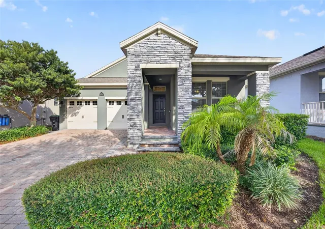 Single family home for sale at 16137 Hampton Xing Dr, WINTER GARDEN, FL 34787 | MLS# G5117862