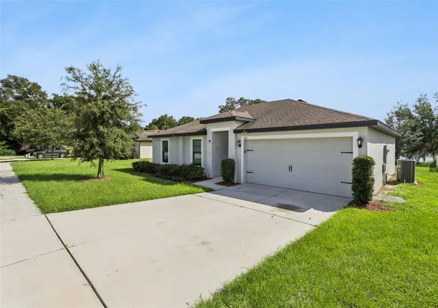 Photo 3 of Single family home for sale at 1601 Orne St, Mascotte, FL 34753 | MLS# O6442273 | Listing updated on 2026-09-26