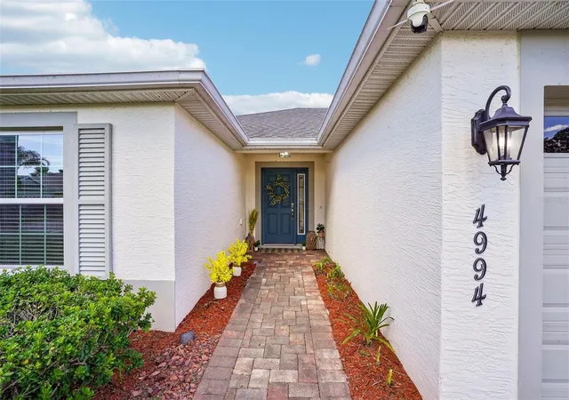 Photo 4 of Single family home for sale at 4994 Golden Eagle Dr, Oxford, FL 34484 | MLS# G5117863 | Listing updated on 2026-09-28