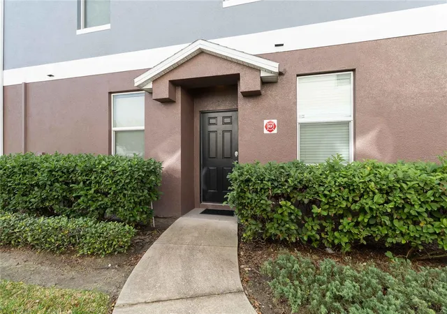 Listing Photo 4 - Condo for sale in building located at 6560 S Goldenrod Rd, ORLANDO, FL 32822 - Unit #79C