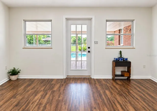 Photo 3 of Single family home for sale at 5838 Gibson Shrs Dr, Lakeland, FL 33809 | MLS# S5157702 | Listing updated on 2026-10-05