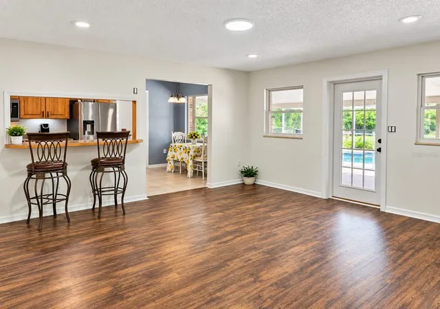 Photo 4 of Single family home for sale at 5838 Gibson Shrs Dr, Lakeland, FL 33809 | MLS# S5157702 | Listing updated on 2026-10-05