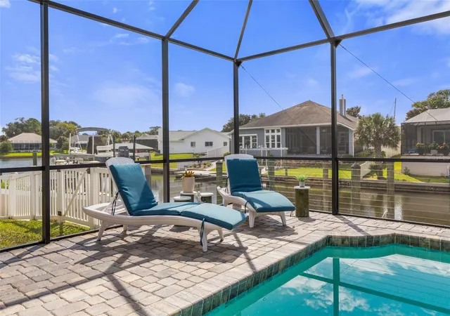Photo 4 of Single family home for sale at 6 Calusa Ct, Palm Coast, FL 32137 | MLS# FC321496 | Listing updated on 2026-09-23