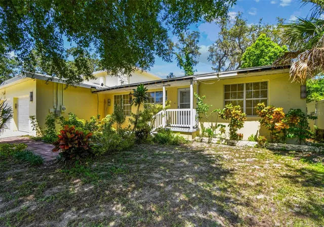 Multi family home for sale at 1377 S Washington Ave, CLEARWATER, FL 33756 | MLS# TB8549151