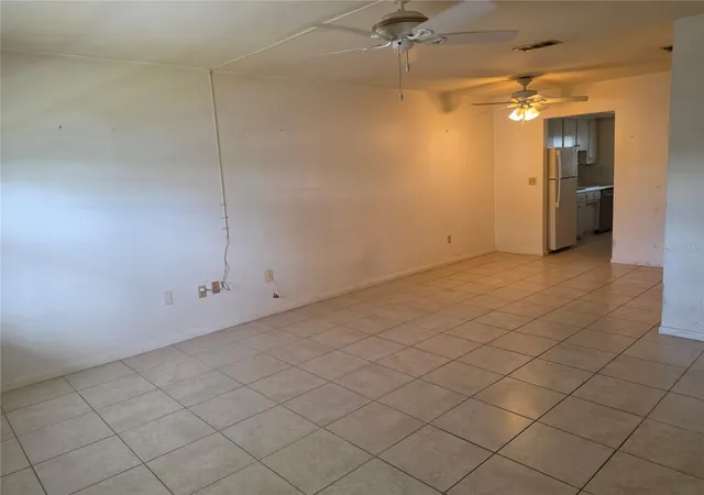 Photo 3 of Condo for sale at 5850 21st Street N #15, Saint Petersburg, FL 33714 | MLS# TB8549155 | Listing updated on 2026-09-17