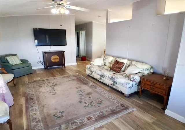 Photo 3 of Manufactured home for sale at 1001 Starkey Rd #468, Largo, FL 33771 | MLS# TB8549159 | Listing updated on 2026-09-19
